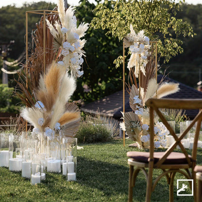 Decorative Pampas Grass - Elegant Faux Flowers for Any Occasion