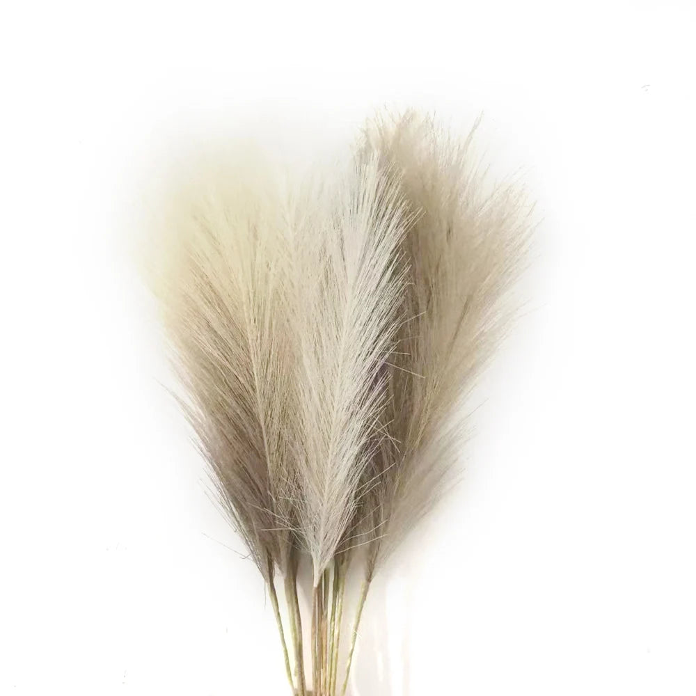 Decorative Pampas Grass - Elegant Faux Flowers for Any Occasion